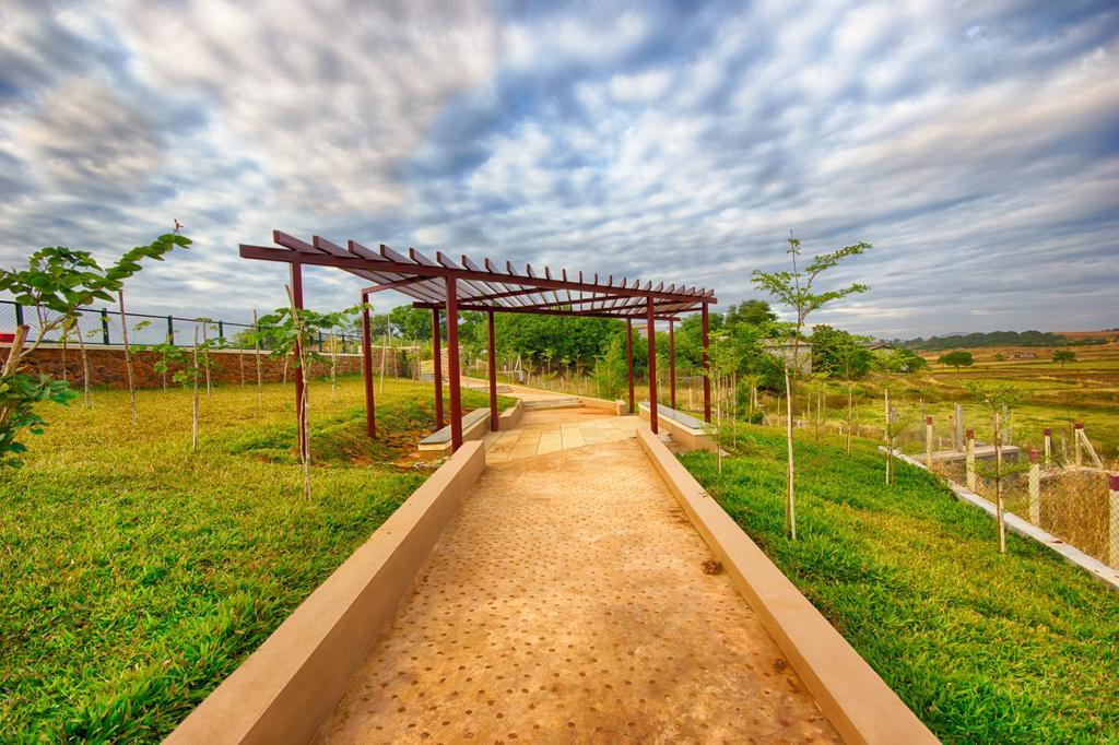 The Grand Gardens Resort Igatpuri Esterno foto
