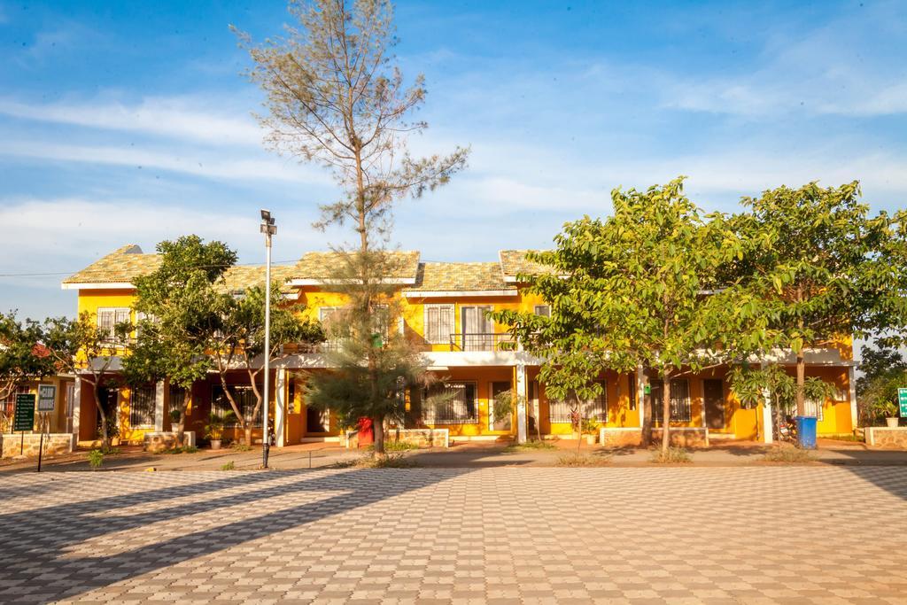 The Grand Gardens Resort Igatpuri Esterno foto